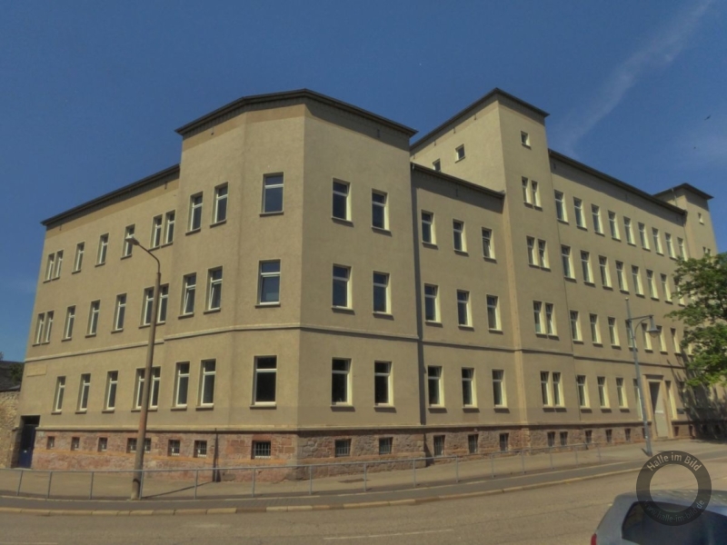 Städtische Volksschule (Goetheschule, BBS) am Waisenhausring in Halle (Saale)