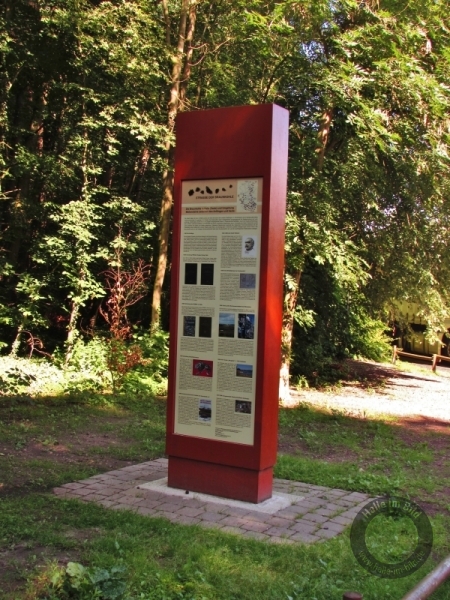 Denkmal für den Beginn der Braunkohleförderung im Lintbusch in Halle (Saale) an der Siedlung Waldheil (Lieskau)