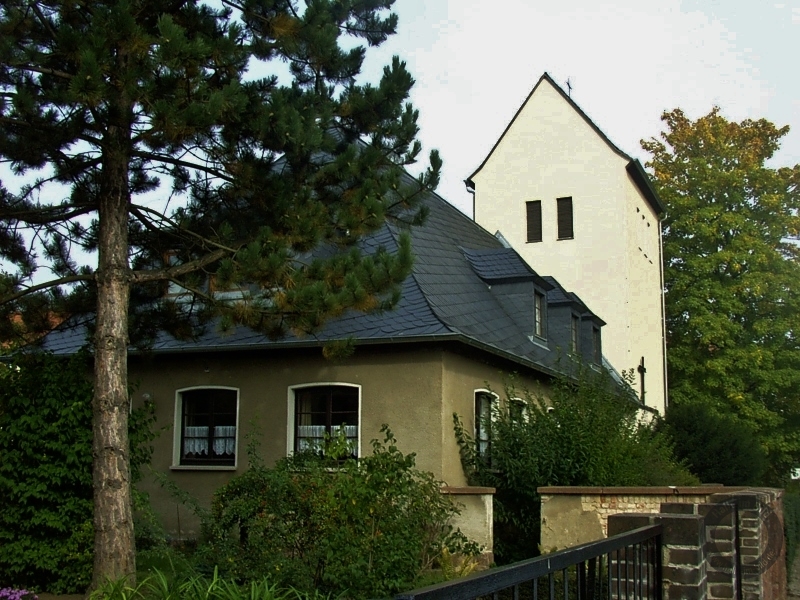 Heilandskirche im Stadtteil Frohe Zukunft in Halle (Saale)