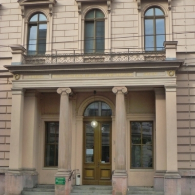 Bankhaus Lehmann (Zahnklinik) in Halle (Saale)