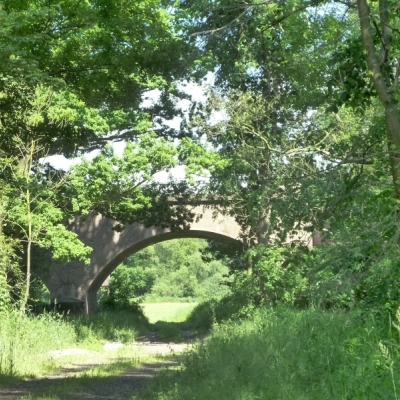 Eisenbahnbrücke am Hohen Holz bei Halle (Saale)