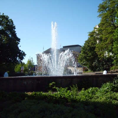 Brunnen am Joliot-Curie-Platz