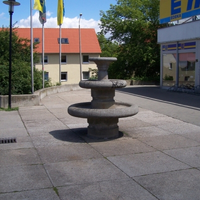 Brunnen in der Diesterwegstraße in der Südstadt in Halle (Saale)