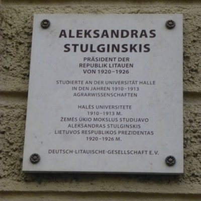 Gedenktafel für den litauischen Präsidenten Aleksandras Stulginskis in der Ludwig-Wucherer-Straße in Halle (Saale)