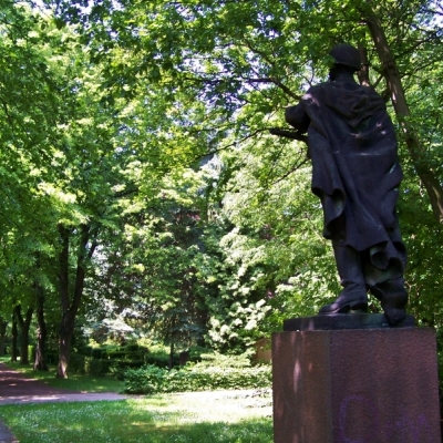 Alexander Matrossow (Denkmal) auf dem Südfriedhof in Halle (Saale)