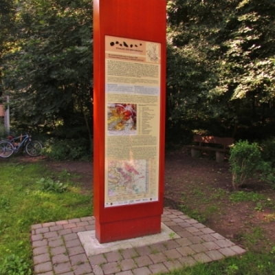 Denkmal für den Beginn der Braunkohleförderung im Lintbusch in Halle (Saale) an der Siedlung Waldheil (Lieskau)