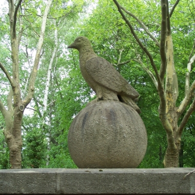 Gedenkstätte für die Opfer des Luftkrieges ("Bombenopfer") auf dem Gertraudenfriedhof in Halle (Saale)