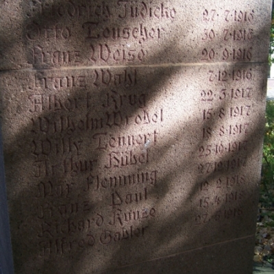 Gedenkstein Erster Weltkrieg in Halle-Büschdorf