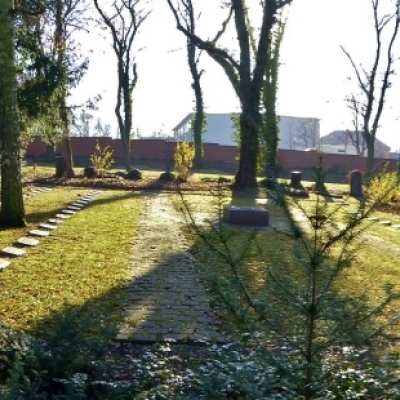 Gedenkanlage für Soldaten des Zweiten Weltkrieges auf dem Friedhof in der Friedenstraße in der Halle-Giebichenstein