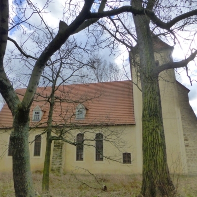 Kirche St. Wenzel in Halle-Radewell