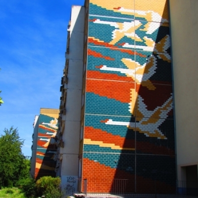 Wandbild "Flug der Schwäne" in Halle-Neustadt