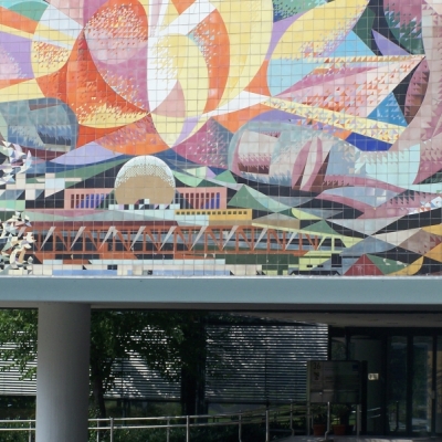 Wandmosaik "Friedliche Energienutzung" von José Renau in Halle (Saale)