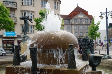 Göbelbrunnen auf dem Hallmarkt in Halle (Saale)